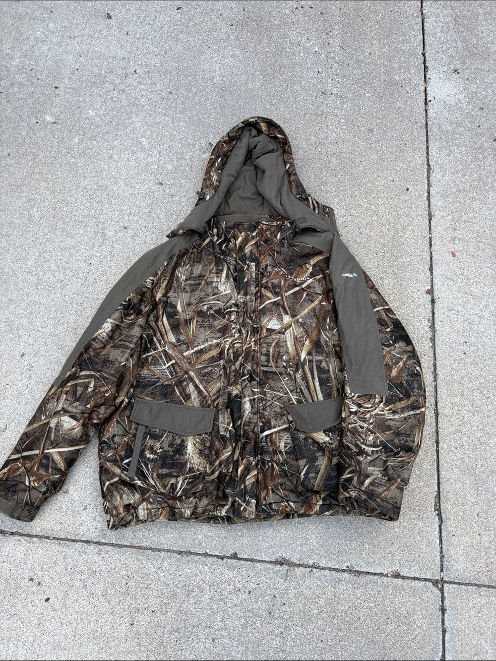 Field & Stream Men's Realtree Camo Hooded Field Jacket - Olive/Brown